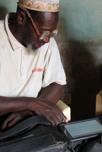 Support in the use of innovative tools for the development of business relationships