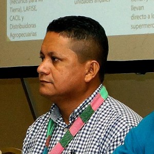 Our business model has a strong social character. It is trade fair that takes an interest in cocoa farmers. We pay prices very differentiated from international prices to help improve living conditions of these small farmers and, at the same time, environmental conservation in Honduras.